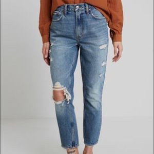 BNWT Abercrombie Mom Jeans
